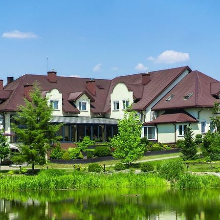 Dworek Helena Hotel Biała Podlaska Exterior foto