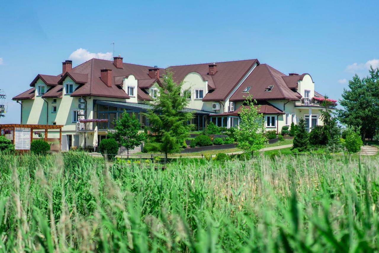 Dworek Helena Hotel Biała Podlaska Exterior foto